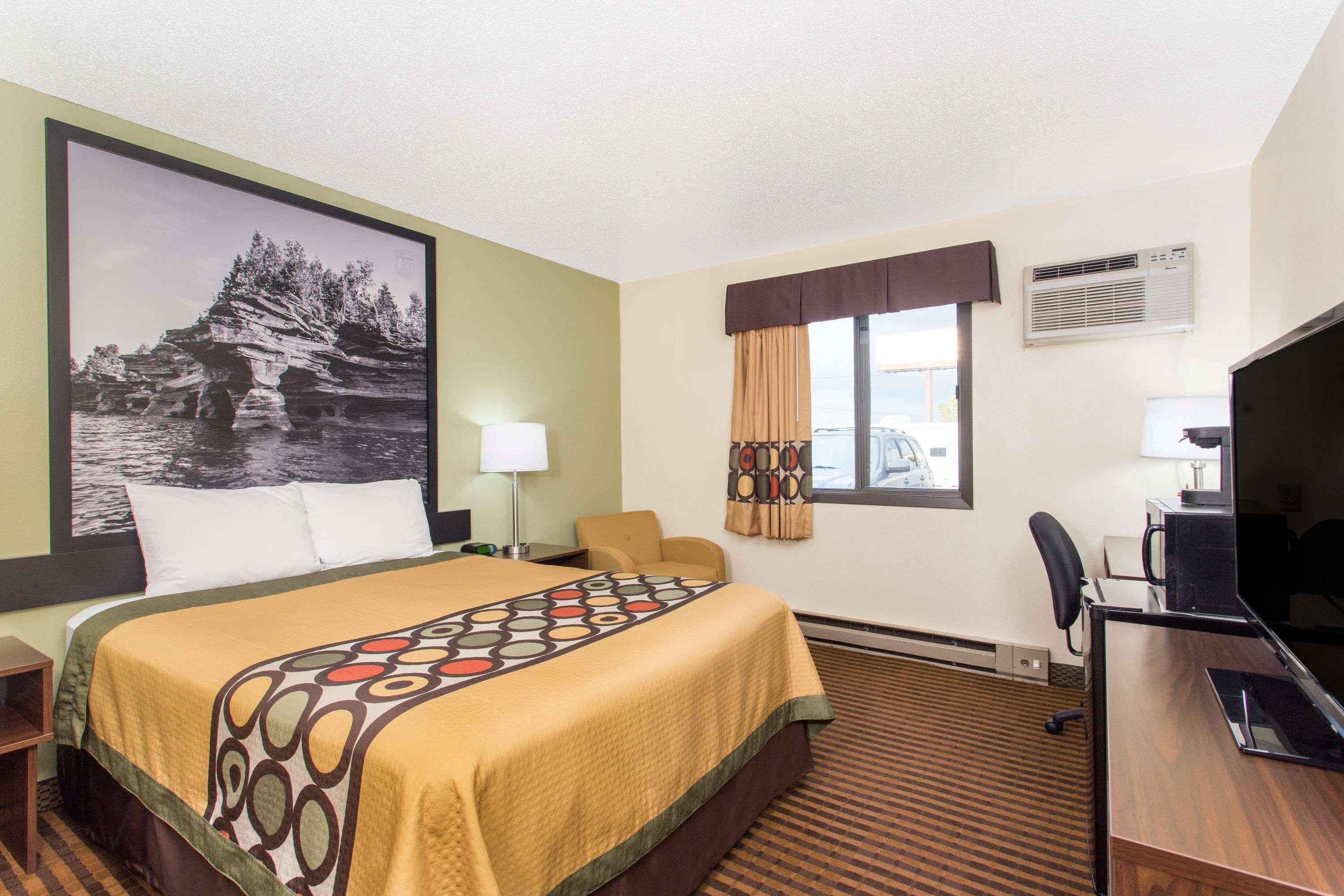 Мотель Super 8 By Wyndham Eau Claire I-94 Экстерьер фото